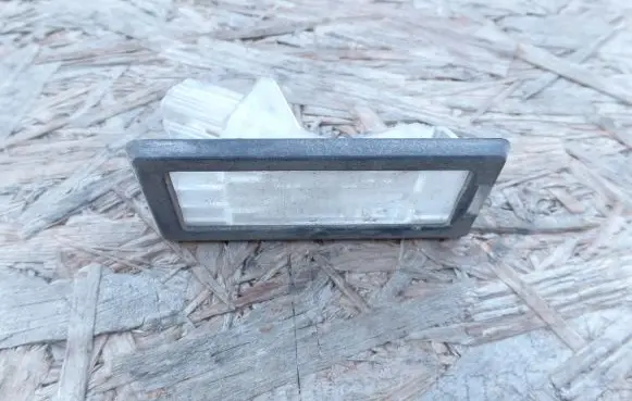Renault Laguna II Number plate light 8200013577B