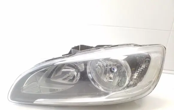 Volvo S60 Headlight/headlamp 31358097