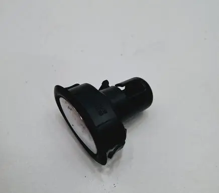 Mini One - Cooper Clubman R55 Glove box opening button 