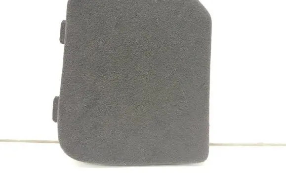 Trunk/boot lower side trim panel