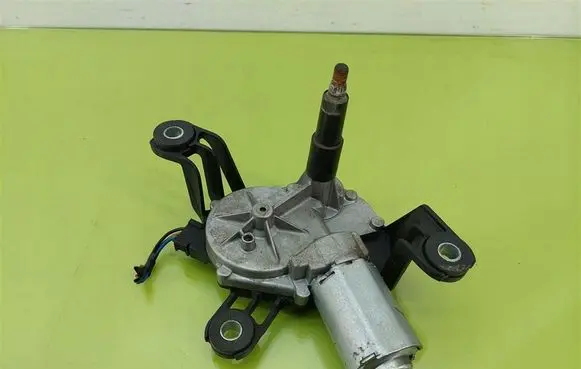 Opel Astra H Rear window wiper motor 0390201591