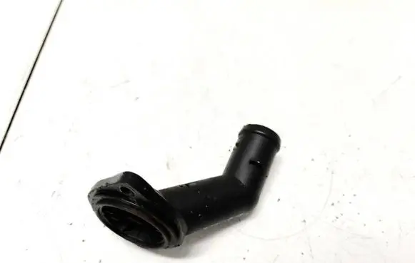 Volkswagen Caddy Engine coolant pipe/hose 06a121121c 038121121d