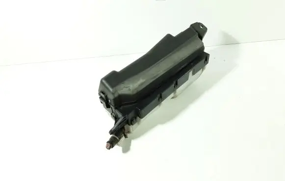 Toyota Corolla E120 E130 Fuse box set 8178PA1