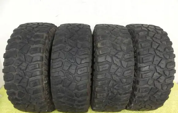 Nissan Patrol Y62 R15 summer tire 