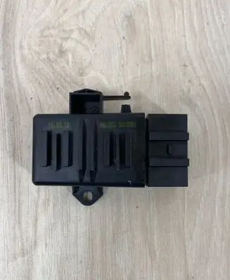 Volkswagen Polo V 6R Seat heating relay 6R0959772A