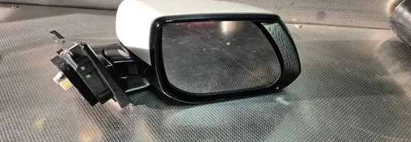 KIA Niro Front door electric wing mirror