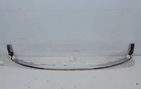 Skoda Superb B6 (3T) Front bumper splitter molding 3T0807243 692627