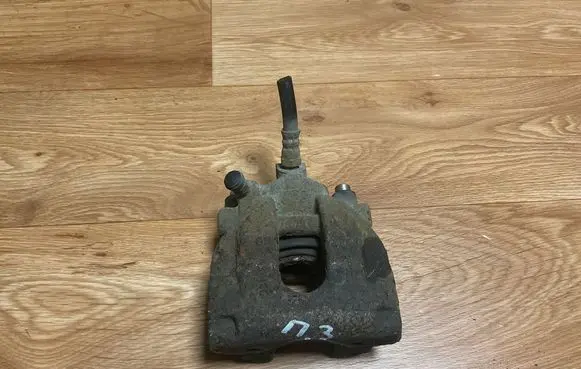 Rear brake caliper