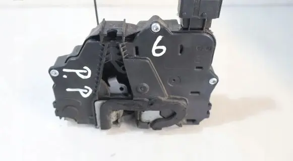 Fiat Grande Punto Front door lock