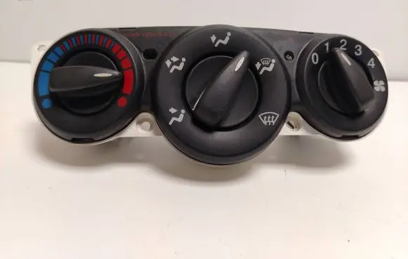 Ford Focus Climate control unit 98AB18C419