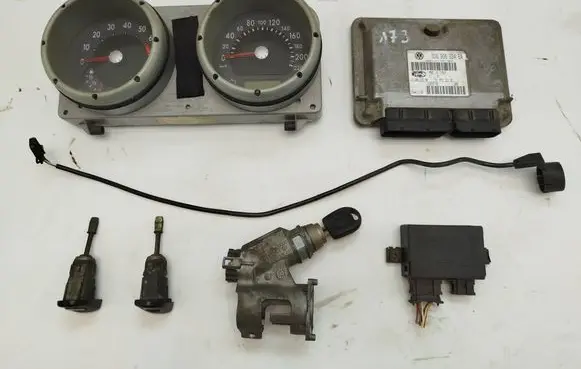Volkswagen Lupo Engine ECU kit and lock set 036906034EA