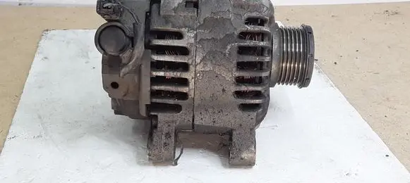 Citroen C4 Grand Picasso Generator/alternator 4846240