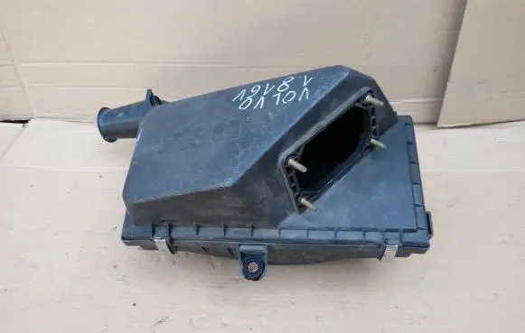 Mitsubishi Space Star Air filter box 957381