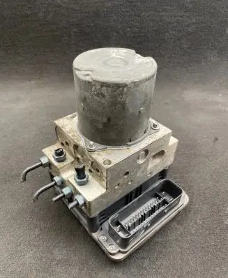 Audi A8 S8 D4 4H ABS Pump 4H0907379B 0265960379