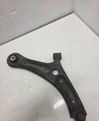 Ford Ecosport Front lower control arm/wishbone 