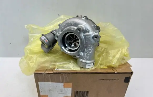 BMW 5 G30 G31 Turbo 8575477