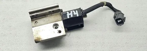 Air conditioning (A/C) expansion valve