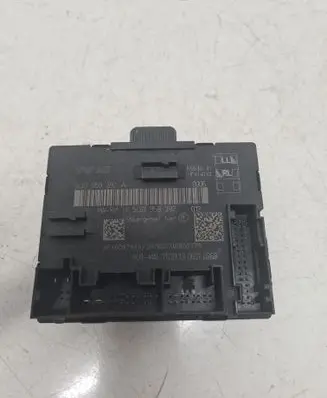 Volkswagen Golf VII Door control unit/module 5Q0959392A 5Q0959392
