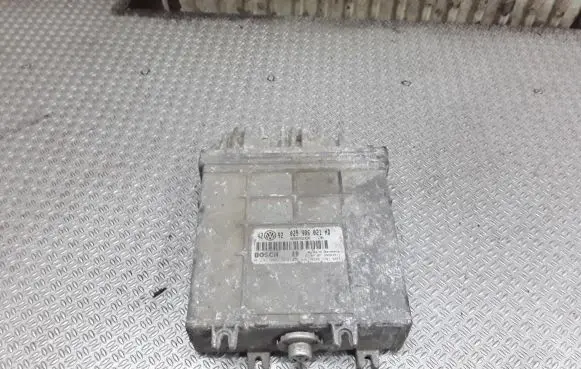 Volkswagen Golf III Engine control unit/module 028906021HD