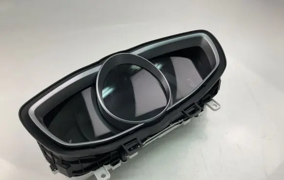 Volvo V40 Speedometer (instrument cluster) 769167110