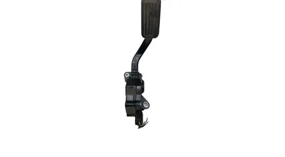 Toyota Urban Cruiser (XP110) Accelerator throttle pedal 7811052020 1988007021