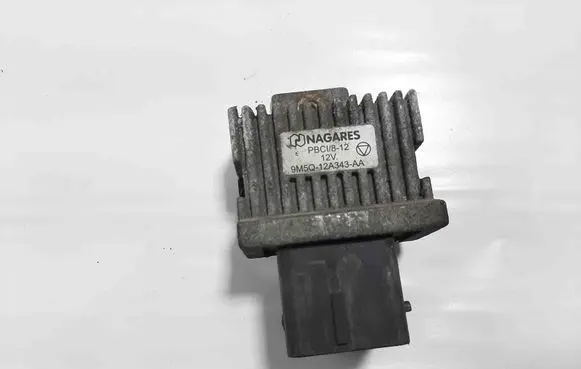 Glow plug pre-heat relay
