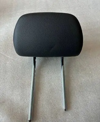 Mercedes-Benz C W204 Rear seat headrest 10117