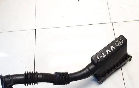 Toyota Yaris Air filter box 177510j010