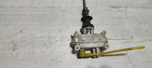 Mercedes-Benz E W124 Central locking motor 
