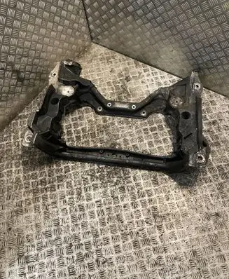 Mercedes-Benz C W203 Front subframe 2036280657 A2036280657