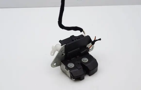 Fiat Panda II Tailgate/trunk/boot lock/catch/latch 65006801 650068-01