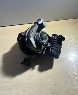 Peugeot 407 Turbo 4U3Q6K682AL 723341