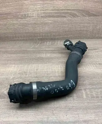 BMW 5 E60 E61 Engine coolant pipe/hose 7789723