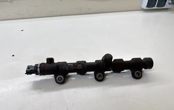 Renault Trafic II (X83) Fuel main line pipe 0445214251 H8200839258 529953