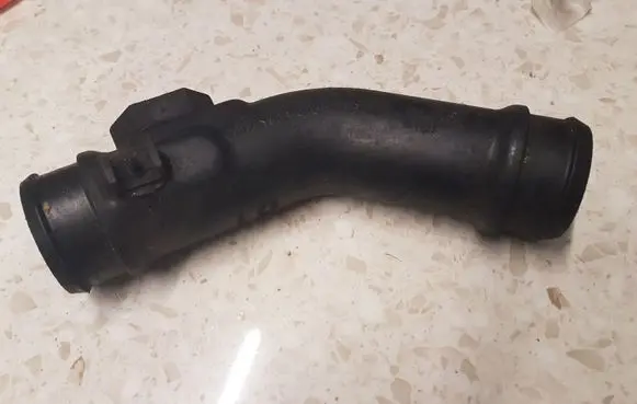 Ford Galaxy Intercooler hose/pipe 7M3145957F