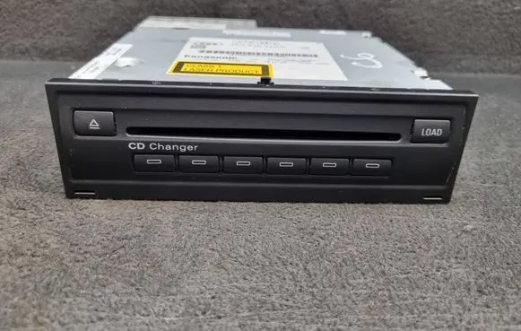 Audi A6 S6 C6 4F CD/DVD changer 4E0910110E 4E0035110A