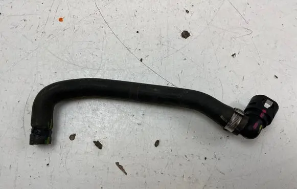Maserati Quattroporte Engine coolant pipe/hose 