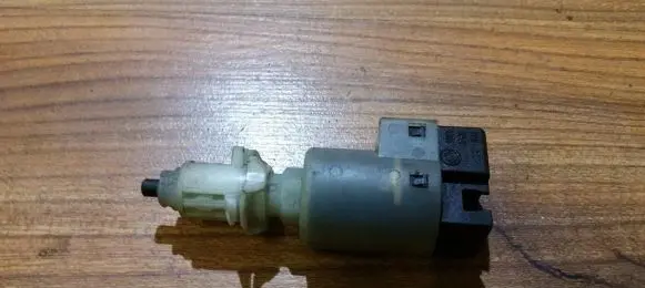 Fiat Bravo - Brava Brake pedal sensor switch trw2867 b365