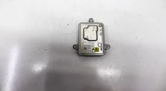 Alfa Romeo Stelvio Xenon control unit/module 130732946915