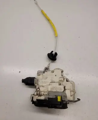 Audi A4 S4 B7 8E 8H Rear door lock 8E0839015AA
