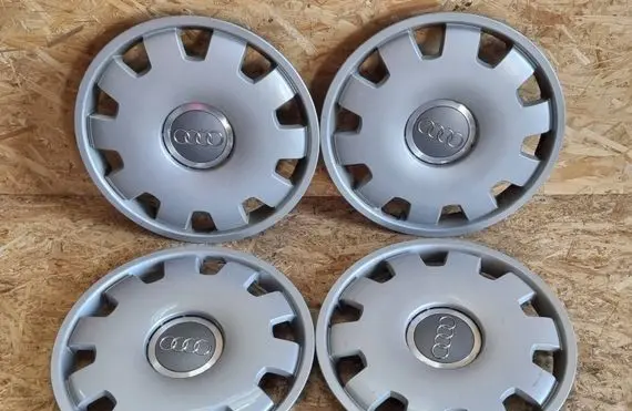 Audi A4 S4 B7 8E 8H R16 wheel hub/cap/trim 4B0601147D