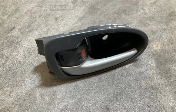 Front door interior handle
