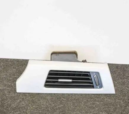 BMW 3 E90 E91 Dashboard air vent grill cover trim 9201024 9130466