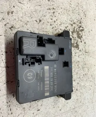 Mercedes-Benz E W211 Door control unit/module 2118201626 356806