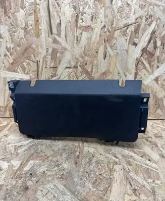 Subaru XV I Knee airbag TG10D04001