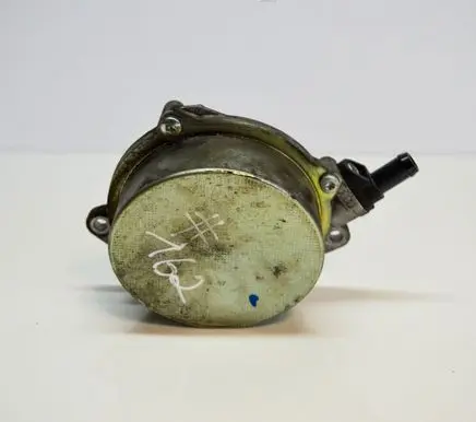 Audi A6 S6 C6 4F Vacuum pump 057145100AE
