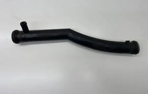 Volkswagen Golf VI Engine coolant pipe/hose 03C121065B