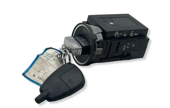 Volkswagen PASSAT B6 Ignition lock 3C0905843R 33303401