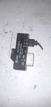 Seat Ibiza III (6L) Glow plug pre-heat relay 1J0919506M 104400000