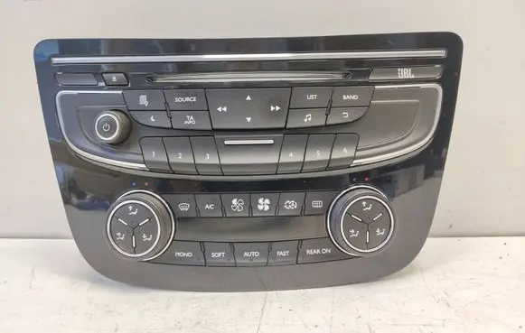 Peugeot 508 Climate control unit 
